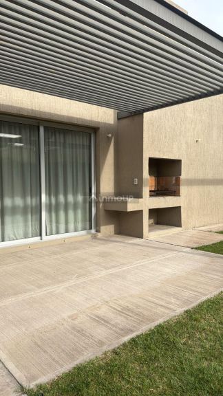 Casa en Alquiler en Lujan de Cuyo, Mendoza