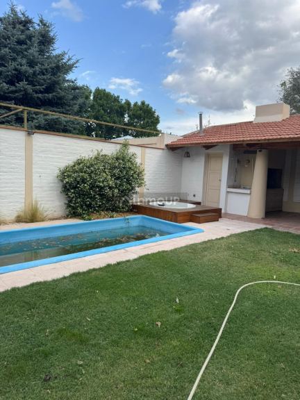 Casa en Alquiler en Lujan de Cuyo, Mendoza