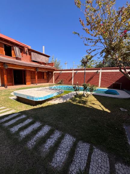 Casa en Alquiler en Lujan de Cuyo, Mendoza