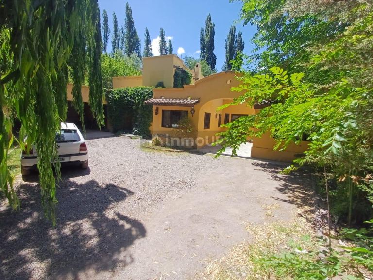 Casa en Alquiler en Lujan de Cuyo, Mendoza