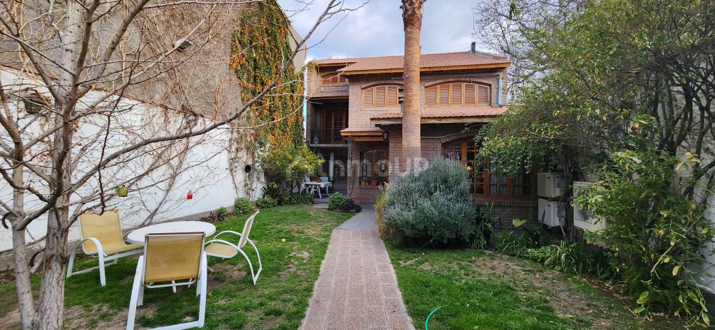 Casa en Venta en Godoy Cruz, Mendoza