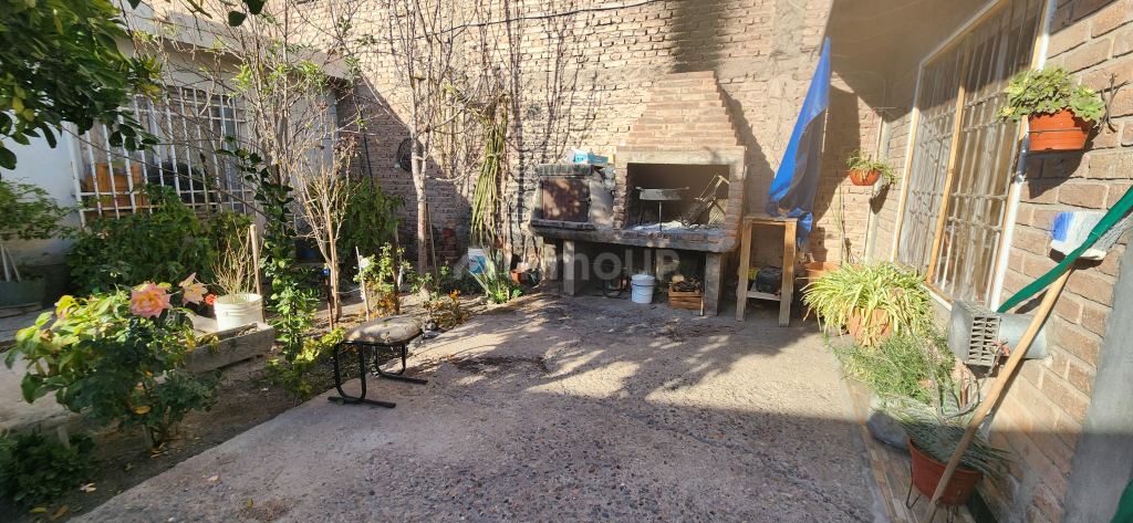 Casa en Venta en Guaymallen, Mendoza