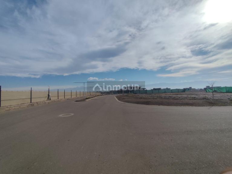Lote en Venta en Maipu, Mendoza