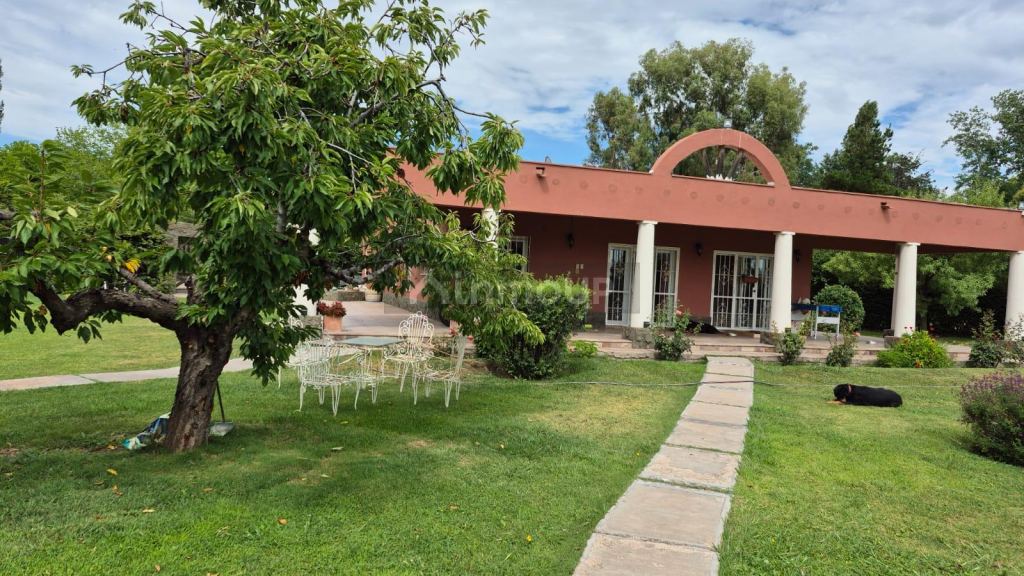 Casa en Venta en Lujan de Cuyo, Mendoza