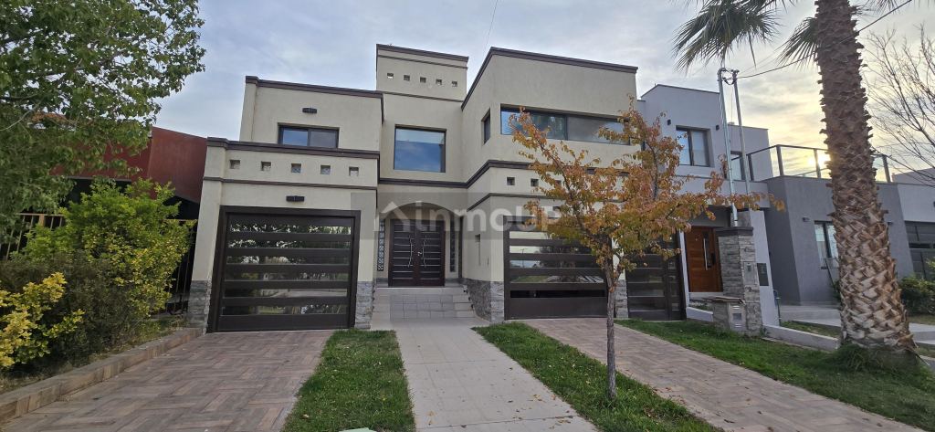 Casa en Venta en Maipu, Mendoza