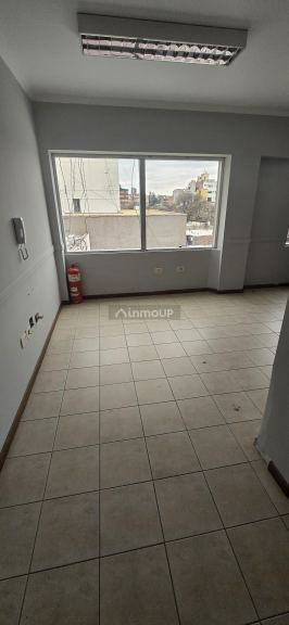 Oficina en Alquiler en Capital, Mendoza - $ 1.350.000 | Inmoup - 10