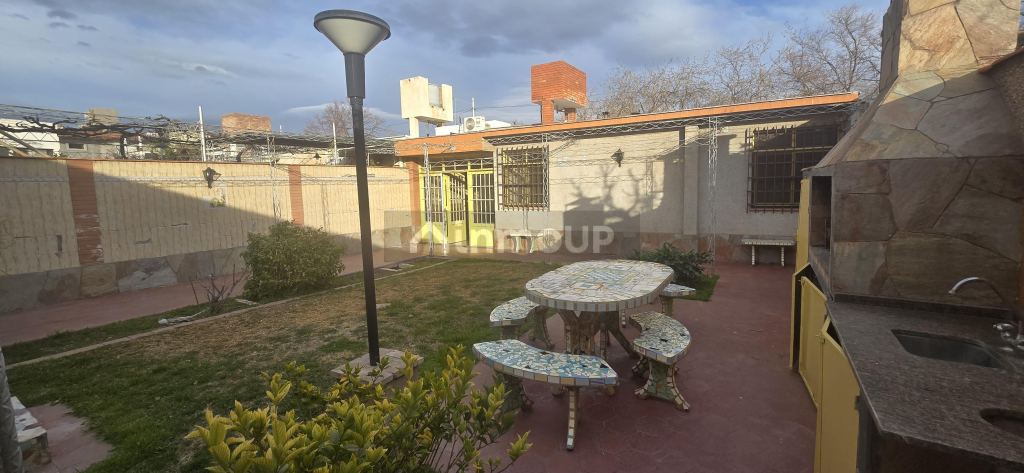 Casa en Alquiler en Godoy Cruz, Mendoza