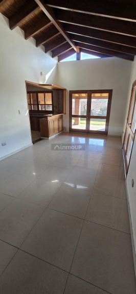 Casa en Venta en Guaymallen, Mendoza - USD 180.000 | Inmoup - 23
