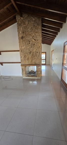 Casa en Venta en Guaymallen, Mendoza - USD 180.000 | Inmoup - 8