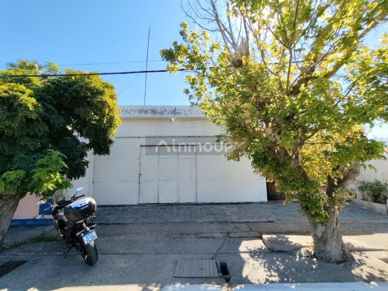 Casa en Venta en Santa Rosa, Mendoza