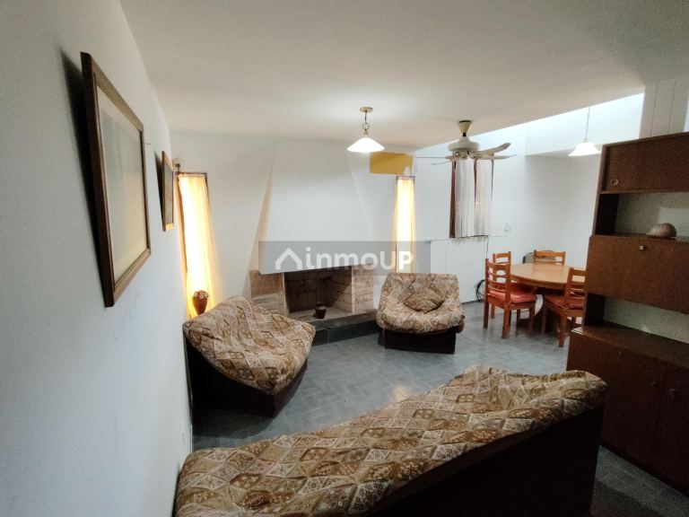 Casa en Venta en Santa Rosa, Mendoza