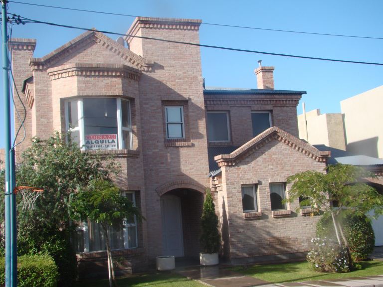 Casa en Alquiler en Godoy Cruz, Mendoza