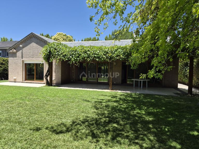 Casa en Venta en Lujan de Cuyo, Mendoza