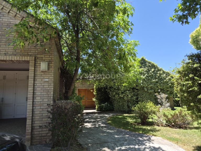 Casa en Venta en Lujan de Cuyo, Mendoza