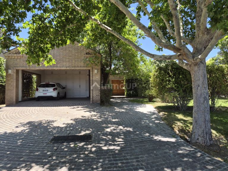 Casa en Venta en Lujan de Cuyo, Mendoza