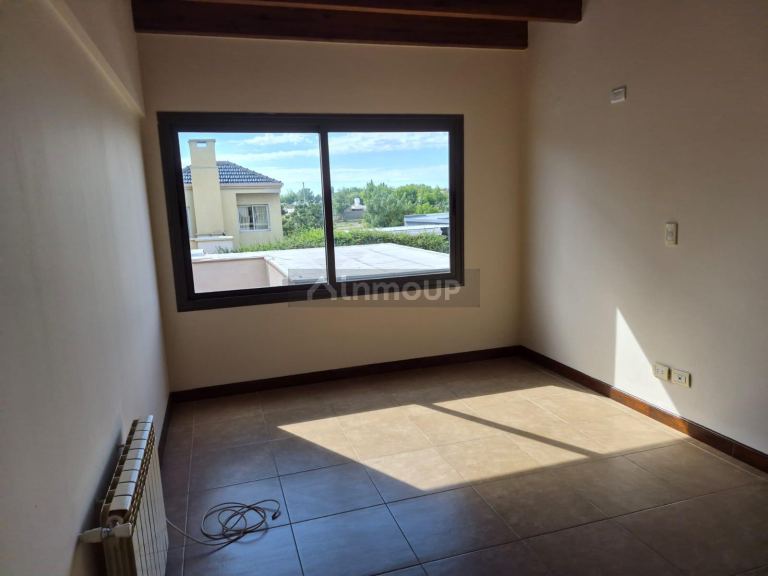 Casa en Alquiler en Maipu, Mendoza