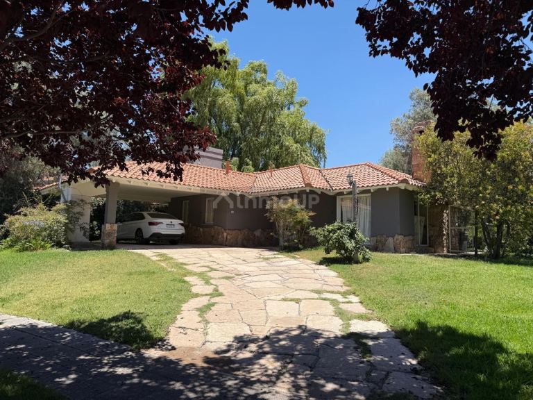Casa en Alquiler en Lujan de Cuyo, Mendoza