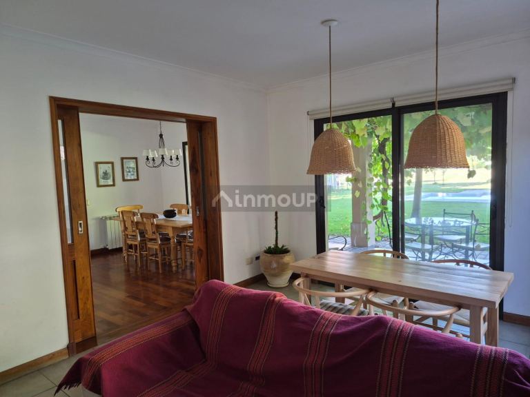 Casa en Alquiler en Lujan de Cuyo, Mendoza