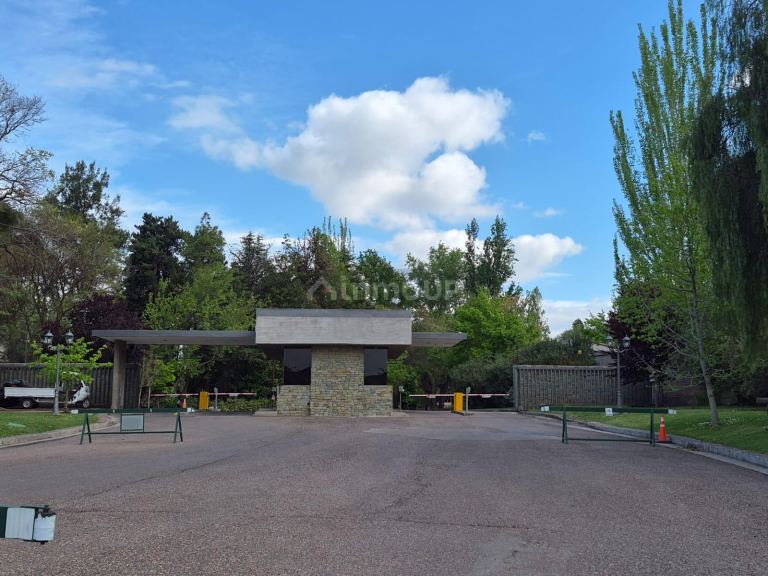 Casa en Alquiler en Lujan de Cuyo, Mendoza