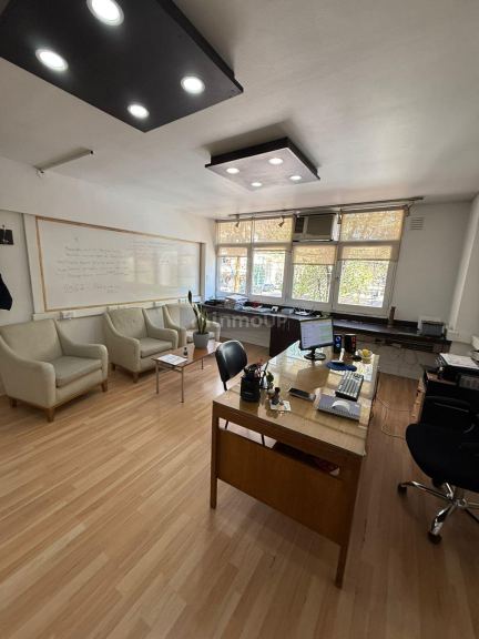 Oficina en Alquiler en Capital, Mendoza