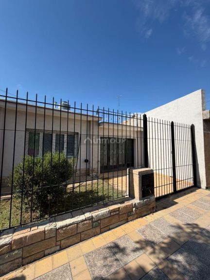 Casa en Alquiler en Godoy Cruz, Mendoza