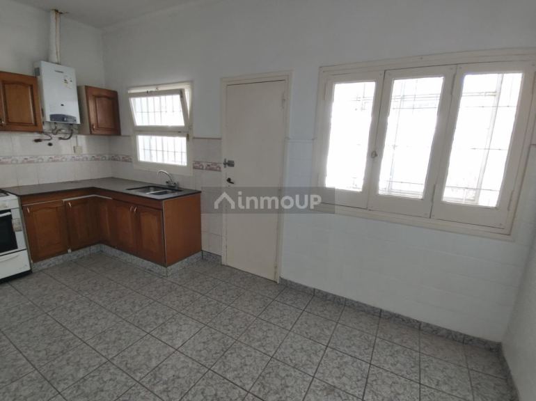 Casa en Venta en Capital, Mendoza - USD 75.000 | Inmoup - 6