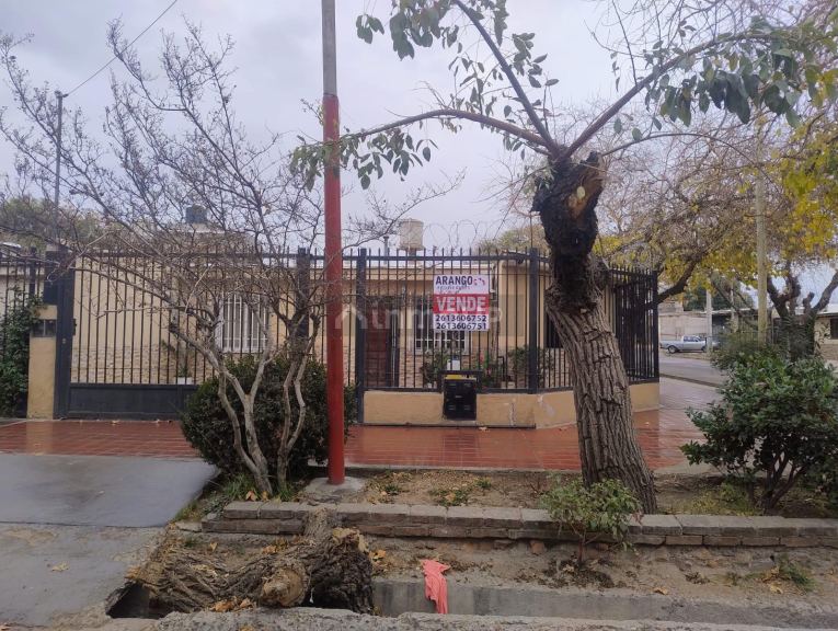 Casa en Venta en Las Heras, Mendoza