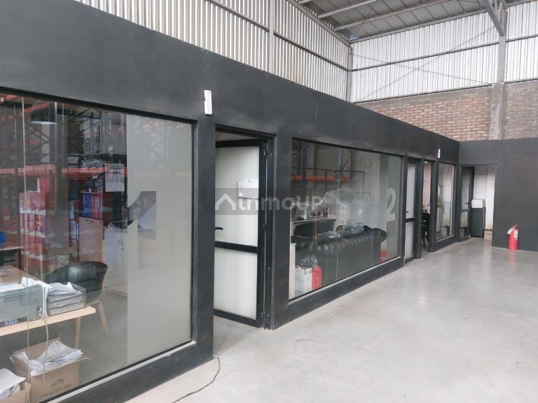 Galpon en Alquiler en Godoy Cruz, Mendoza