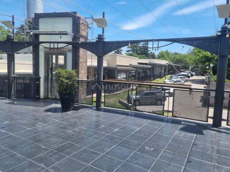 Oficina en Alquiler en Lujan de Cuyo, Mendoza