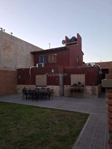 Casa en Venta en Guaymallen, Mendoza