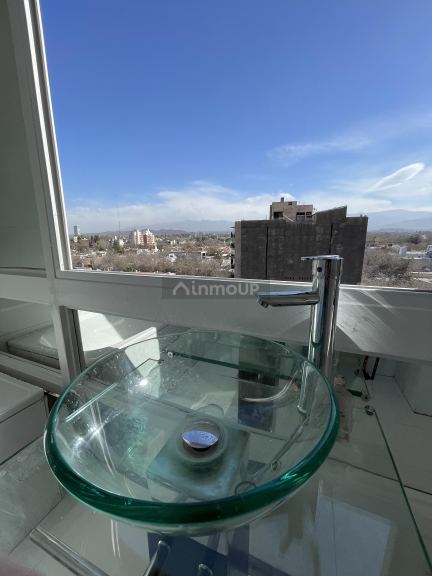 Departamento en Alquiler en Capital, Mendoza