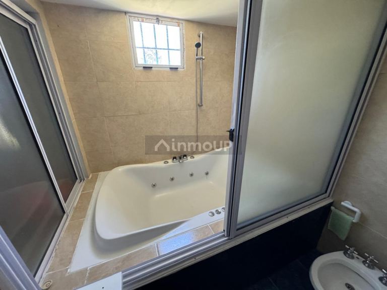 Casa Quinta en Venta en Guaymallen, Mendoza