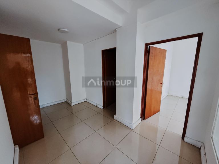 Local Comercial en Alquiler en Capital, Mendoza - $ 1.750.000 | Inmoup - 10
