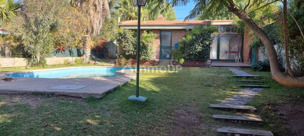 Casa en Venta en Capital, Mendoza