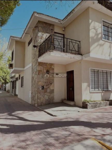 Casa en Alquiler en Capital, Mendoza