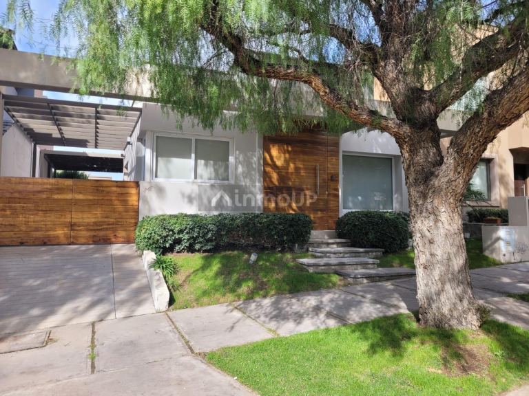 Capital Cerro Los Guanacos N°824