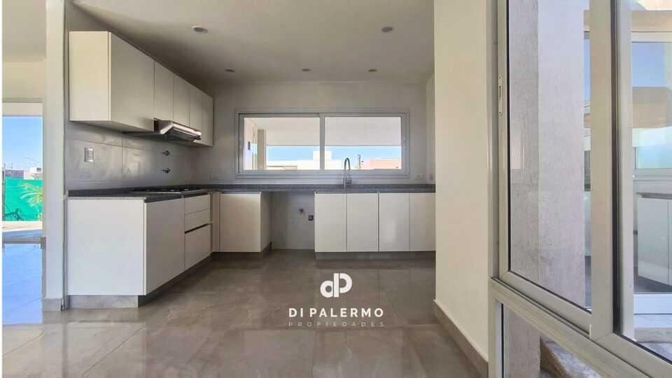 Casa en Alquiler en Maipu, Mendoza