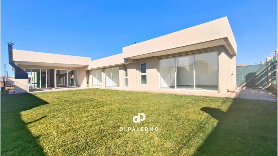 Casa en Alquiler en Maipu, Mendoza
