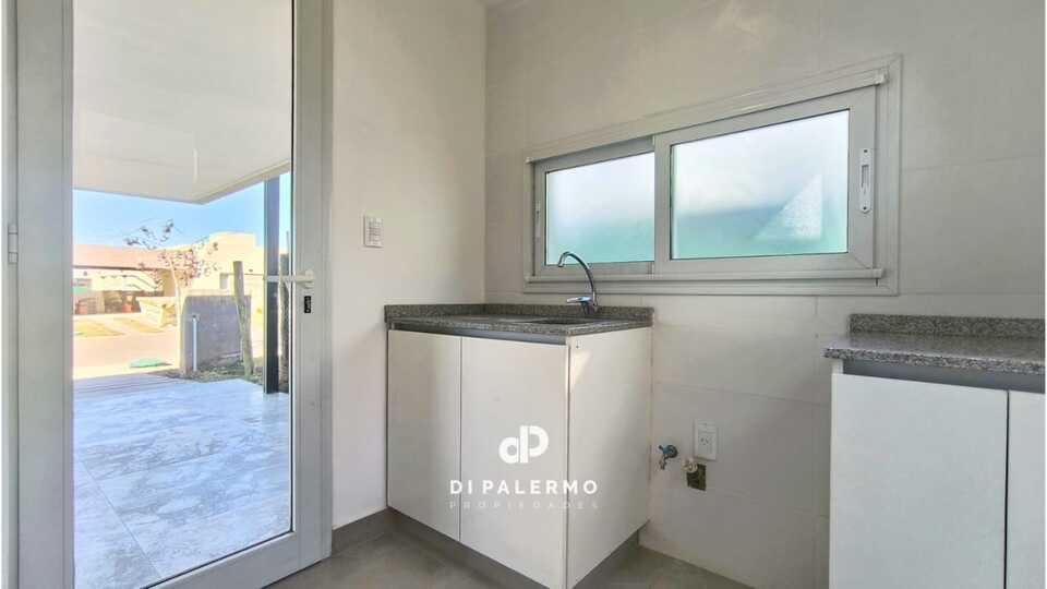 Casa en Alquiler en Maipu, Mendoza