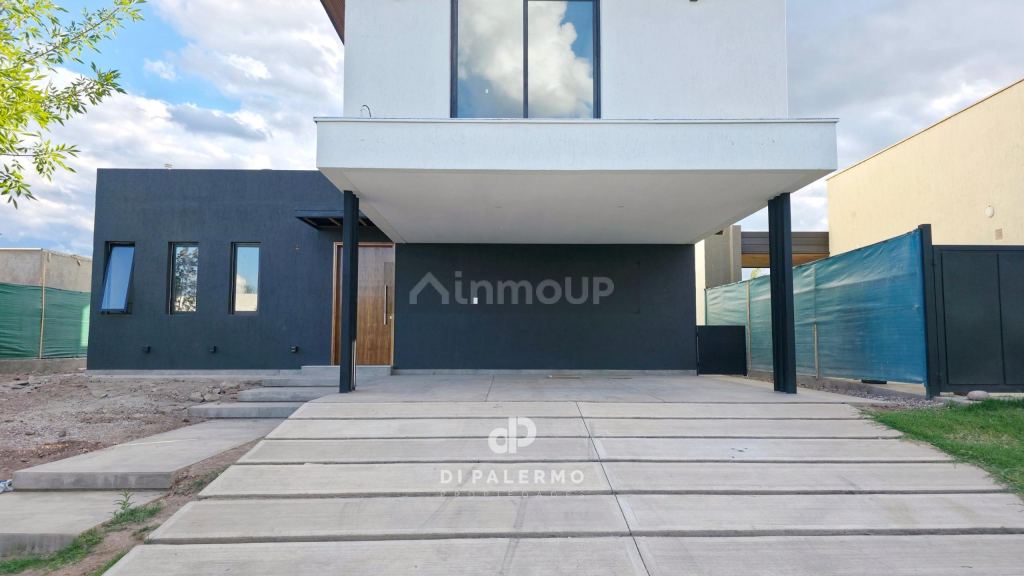 Casa en Venta en Lujan de Cuyo, Mendoza