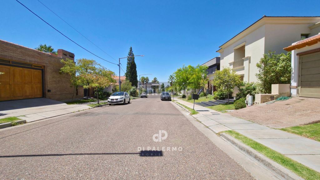 Casa en Venta en Godoy Cruz, Mendoza