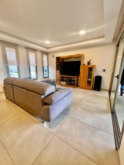 Casa en Venta en Las Heras, Mendoza