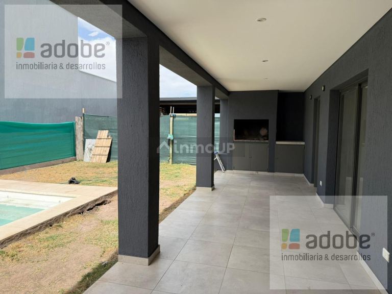 Casa en Venta en Maipu, Mendoza