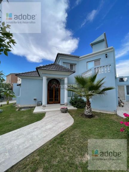Casa en Venta en Maipu, Mendoza
