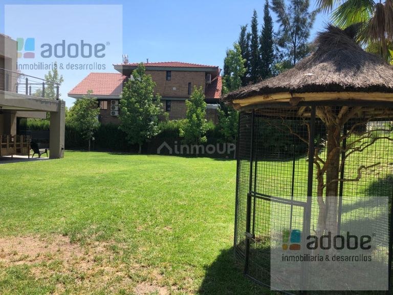 Casa en Venta en Godoy Cruz, Mendoza - USD 680.000 | Inmoup - 8