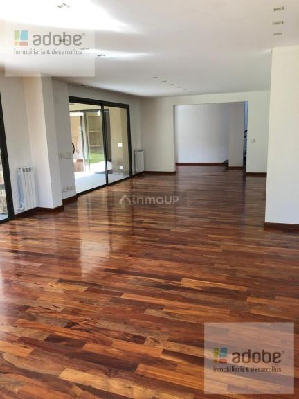 Casa en Venta en Godoy Cruz, Mendoza - USD 680.000 | Inmoup - 17