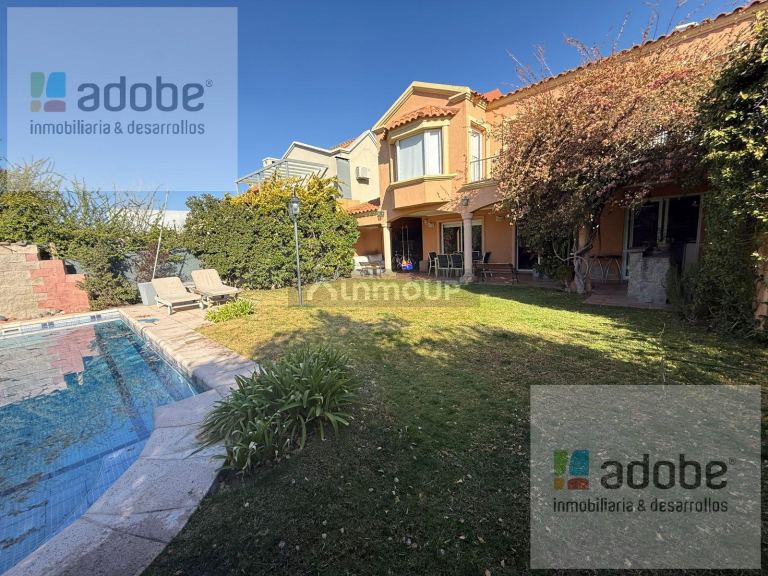 Casa en Venta en Godoy Cruz, Mendoza
