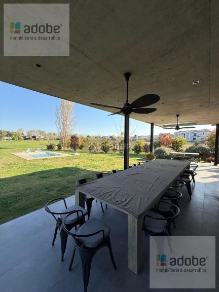 Casa en Venta en Maipu, Mendoza