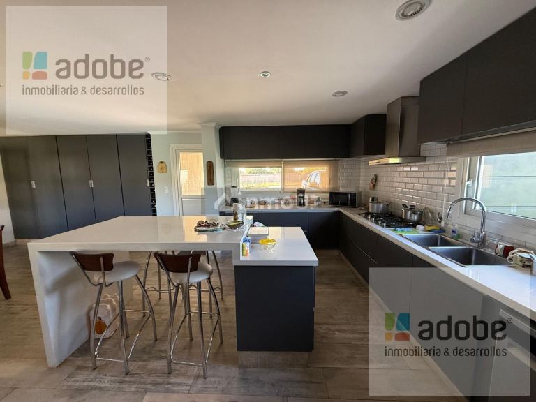 Casa en Venta en Maipu, Mendoza - USD 355.000 | Inmoup - 9