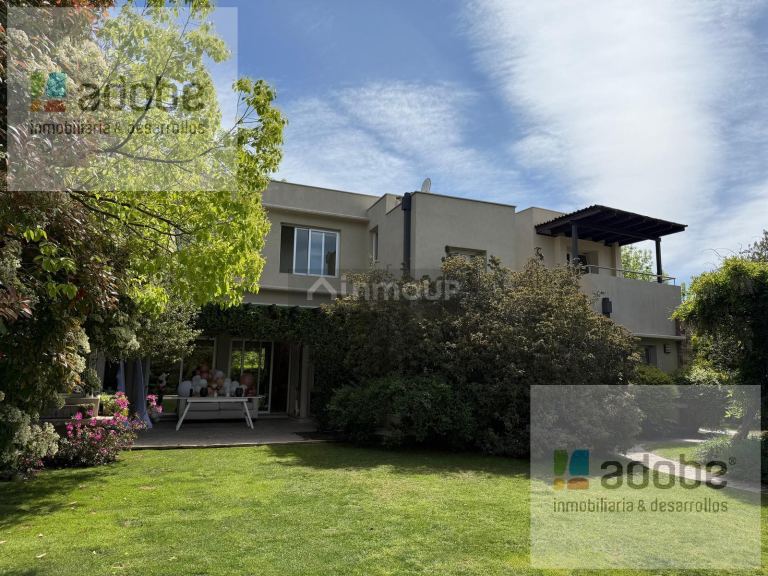 Casa en Venta en Lujan de Cuyo, Mendoza